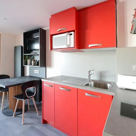 Apartment Studio Les Coches, 1 Piece, 2 Personnes - Fr-1-181-1145 La Plagne